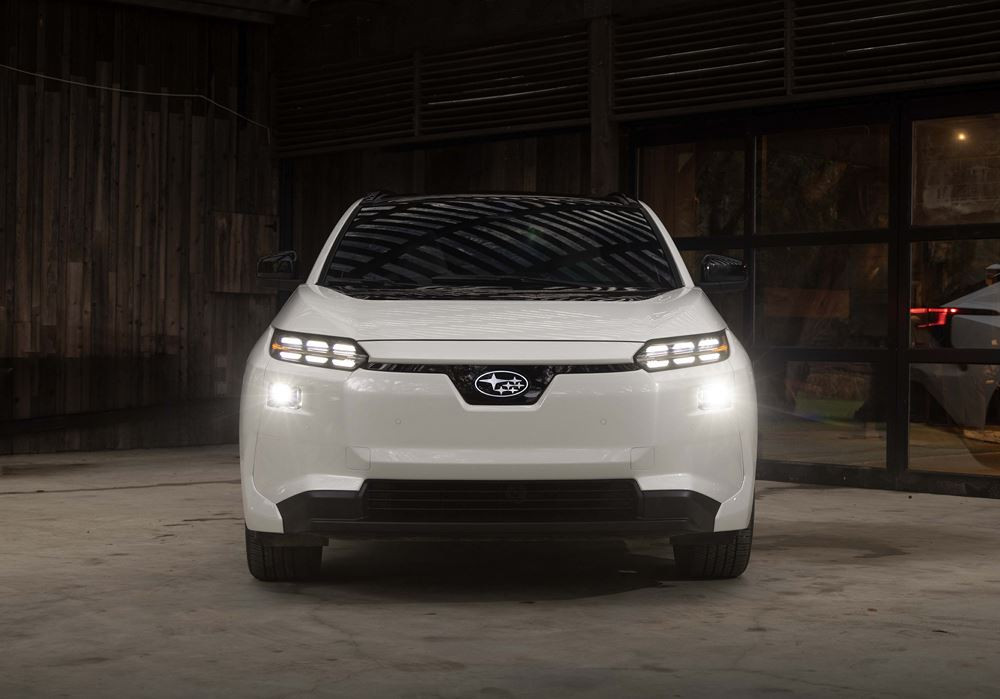 Le SUV électrique de taille intermédiaire Subaru Solterra s'offre une mise à jour