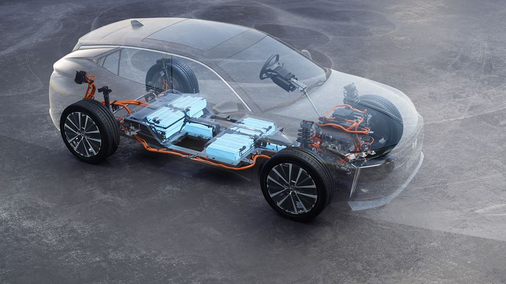 La version électrique de la DS N°4 affiche une autonomie WLTP de 450 km