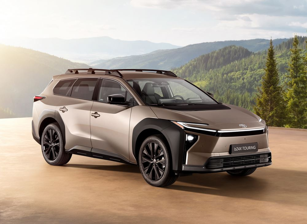 Le Toyota bZ4X Touring électrique offre jusqu'à 560 kilomètres d'autonomie WLTP