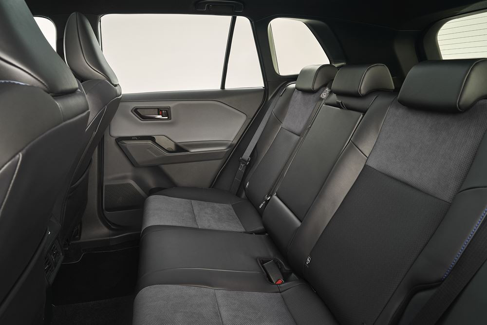 La sixième génération du Toyota RAV4 arbore un design extérieur robuste
