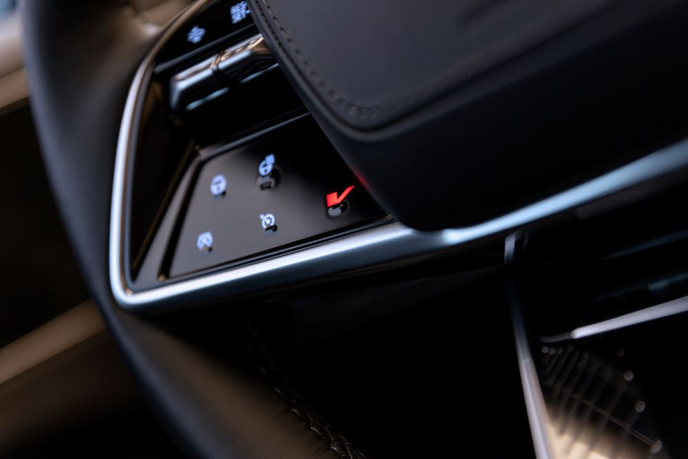 La Cadillac Lyriq-V est la Cadillac la plus rapide jamais produite et entièrement électrique