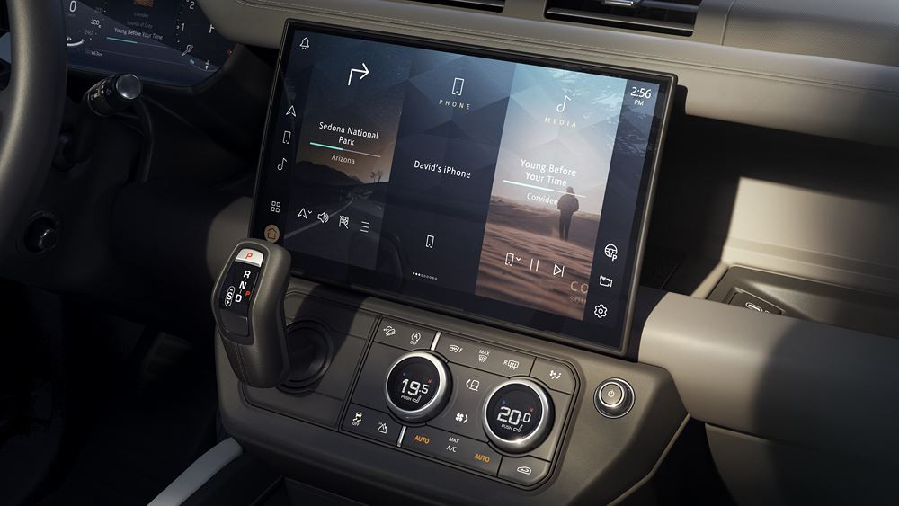 Le Land Rover Defender affiche un design extérieur légèrement revisité