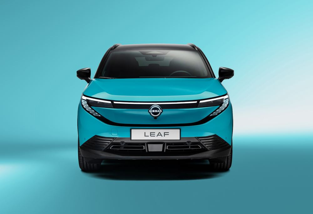 La Nissan Leaf électrique affiche un style fluide de crossover aérodynamique affûté