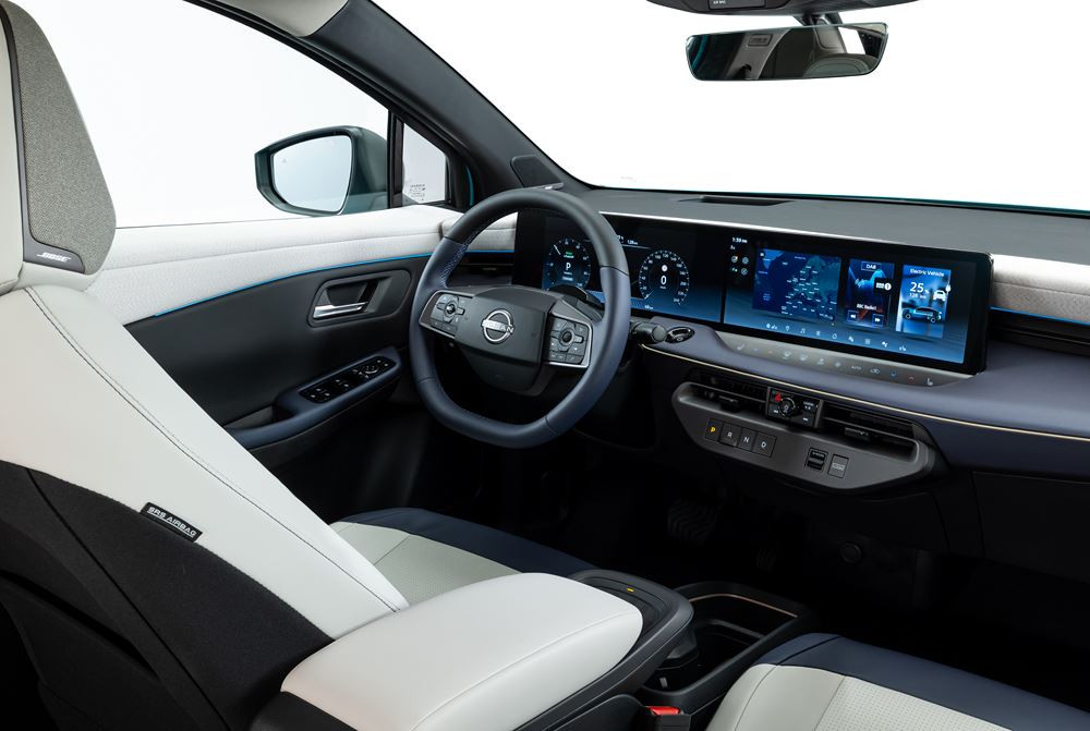 La Nissan Leaf électrique affiche un style fluide de crossover aérodynamique affûté