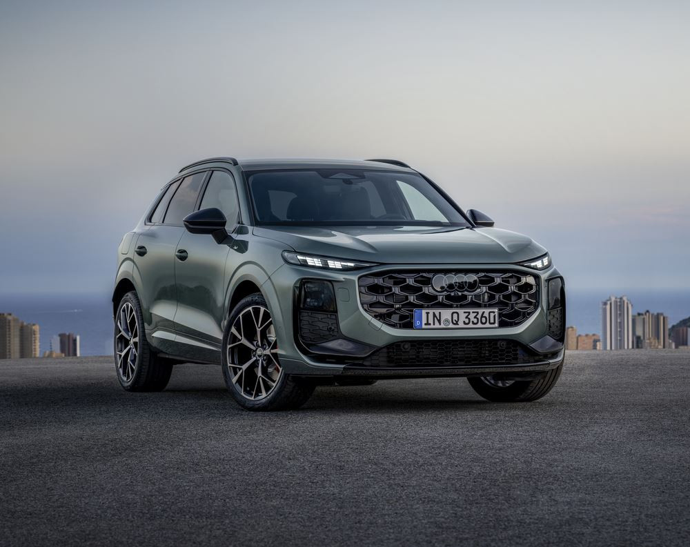 Le SUV compact Audi Q3 de troisième génération fixe de nouveaux standards en matière d'éclairage