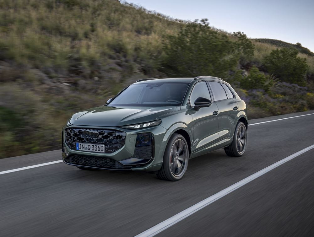 Le SUV compact Audi Q3 de troisième génération fixe de nouveaux standards en matière d'éclairage