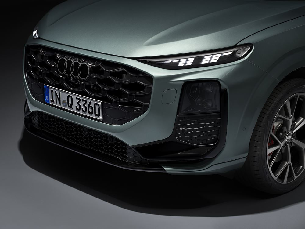Le SUV compact Audi Q3 de troisième génération fixe de nouveaux standards en matière d'éclairage