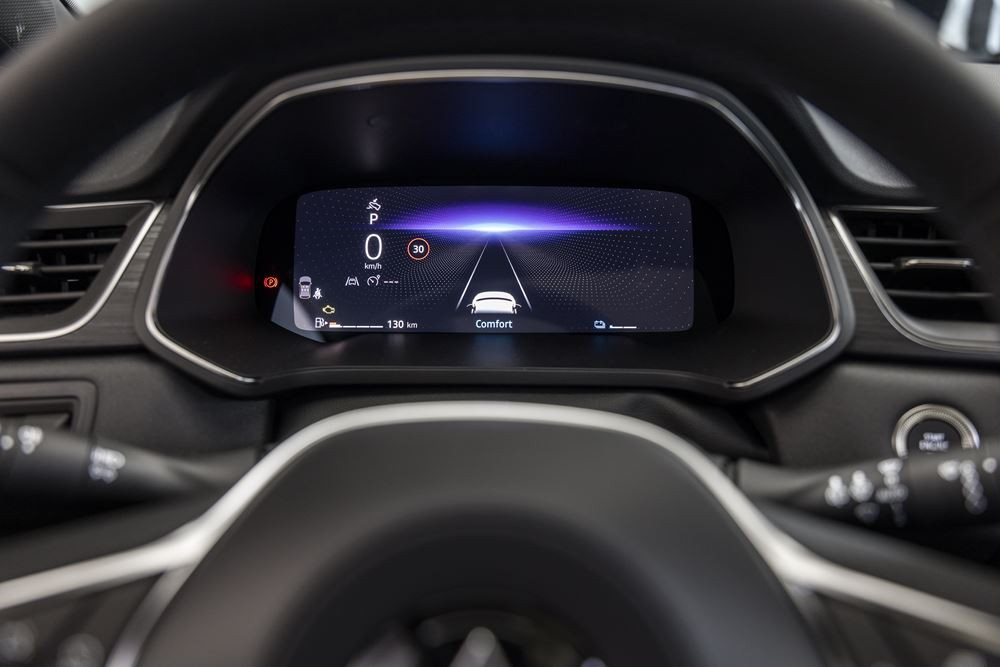 Le SUV compact Mitsubishi Grandis réinterprète la face avant « Dynamic Shield » de Mitsubishi