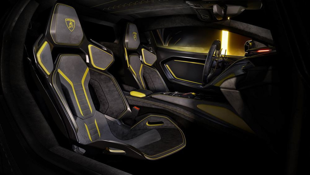 La supercar Lamborghini Fenomeno embarque un bloc V12 hybride développant 1080 ch