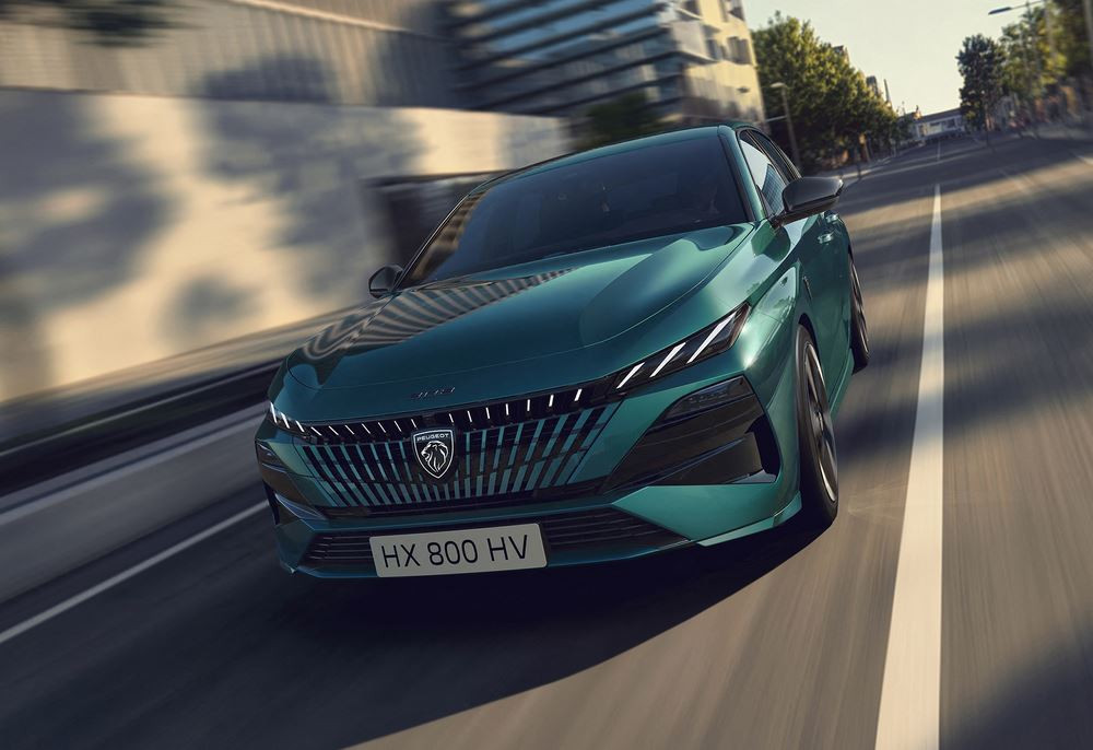 La Peugeot 308 bénéficie d'une nouvelle face avant illuminée