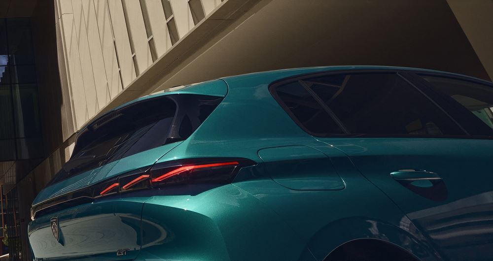 La Peugeot 308 bénéficie d'une nouvelle face avant illuminée
