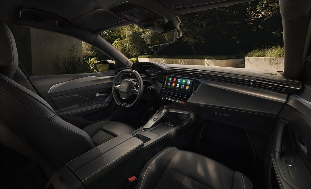 La Peugeot 308 bénéficie d'une nouvelle face avant illuminée
