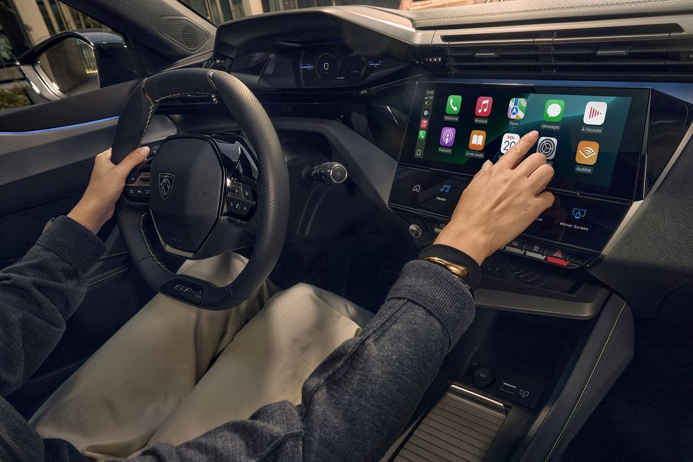 La Peugeot 308 bénéficie d'une nouvelle face avant illuminée
