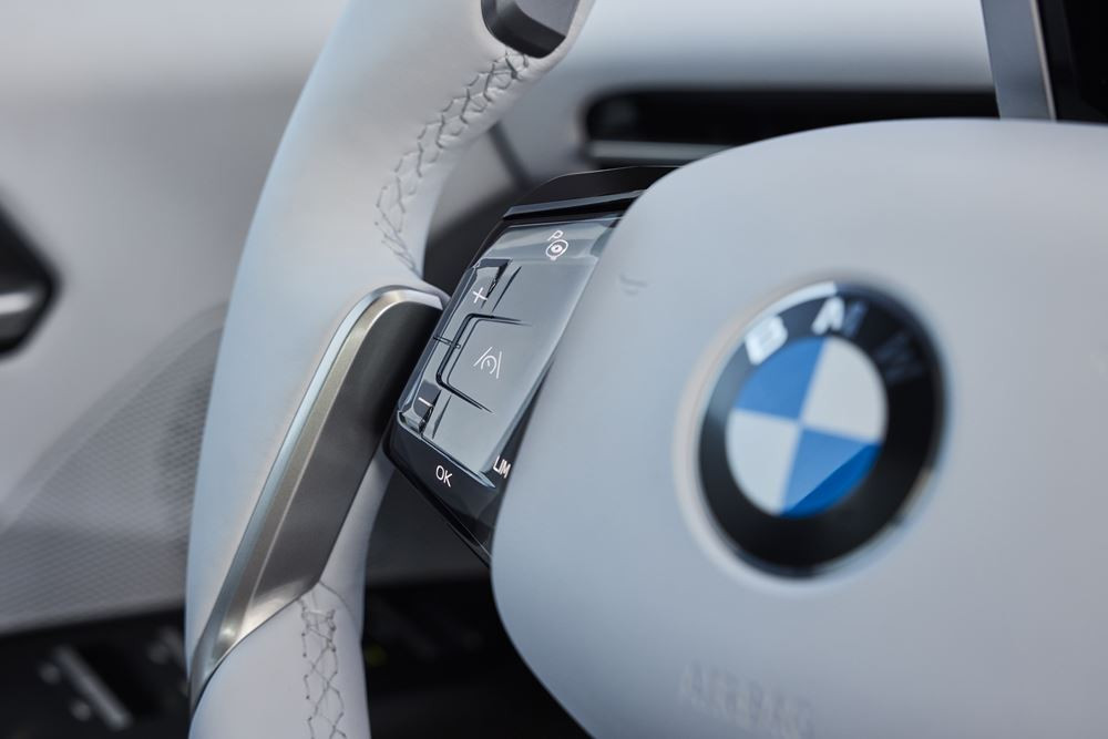 La BMW iX3 de nouvelle génération incarne l'ADN de la Neue Klasse dans le format d'un SAV