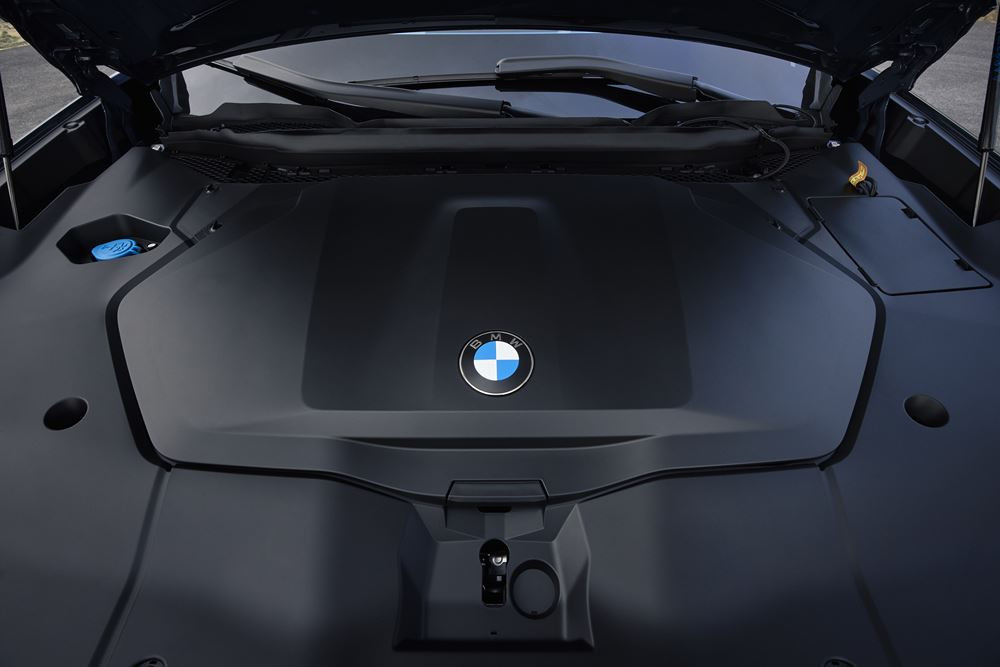 La BMW iX3 de nouvelle génération incarne l'ADN de la Neue Klasse dans le format d'un SAV