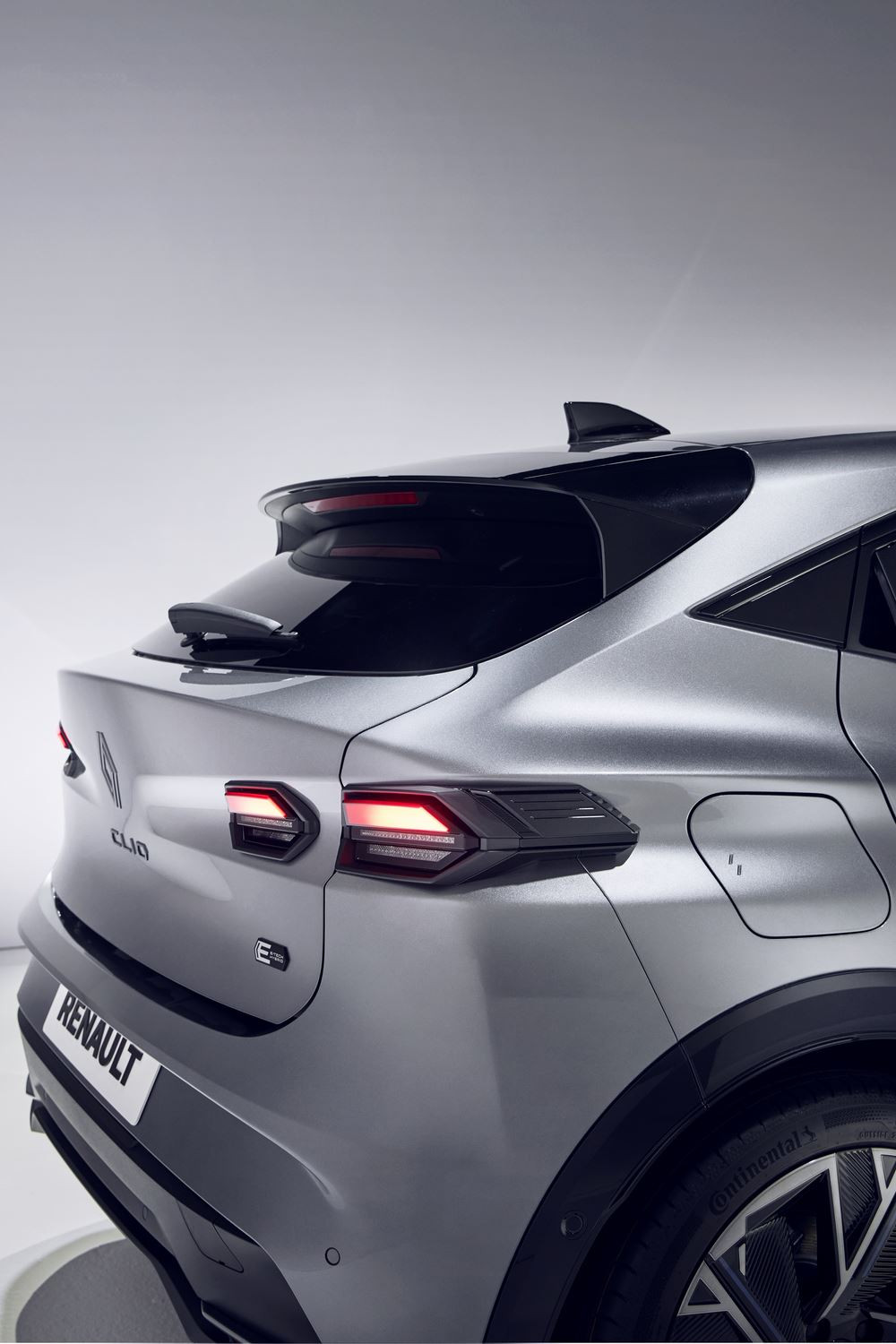 La sixième génération de la Renault Clio adopte le langage de design affirmé de Renault