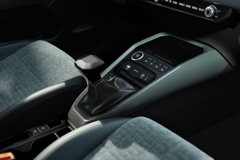 Le crossover urbain Kia Stonic restylé affiche un look affirmé