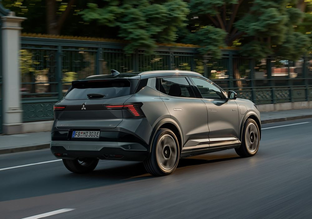 Le SUV compact électrique Mitsubishi Eclipse Cross offre une autonomie de plus de 600 km avec une batterie de 87 kWh
