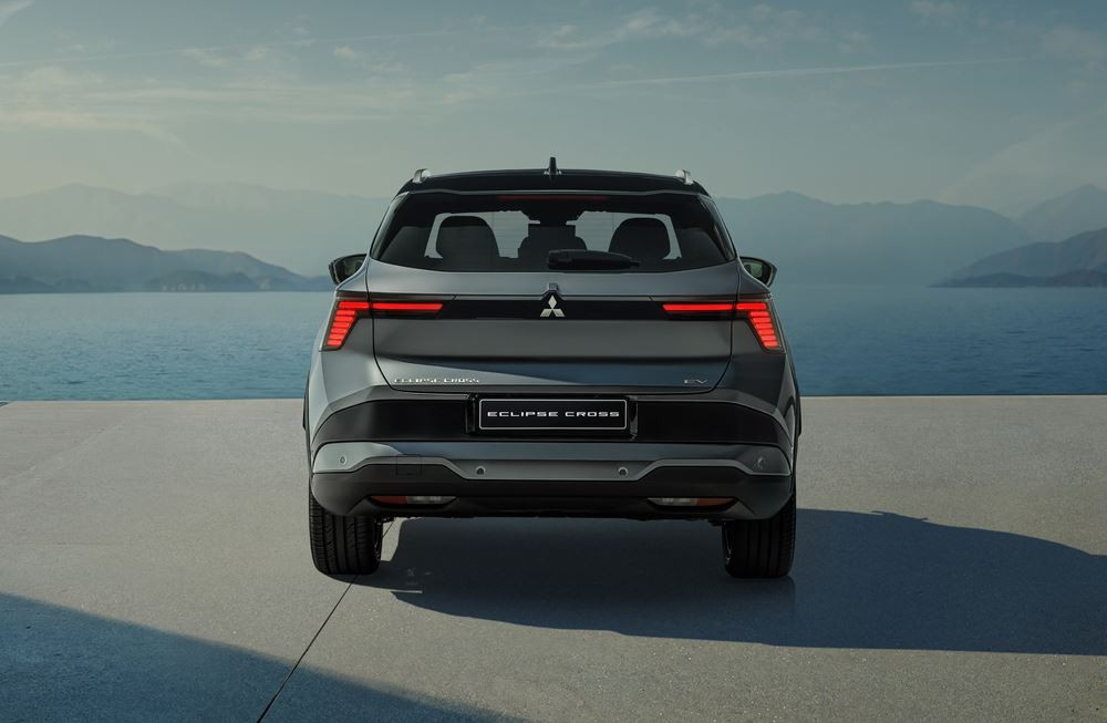 Le SUV compact électrique Mitsubishi Eclipse Cross offre une autonomie de plus de 600 km avec une batterie de 87 kWh
