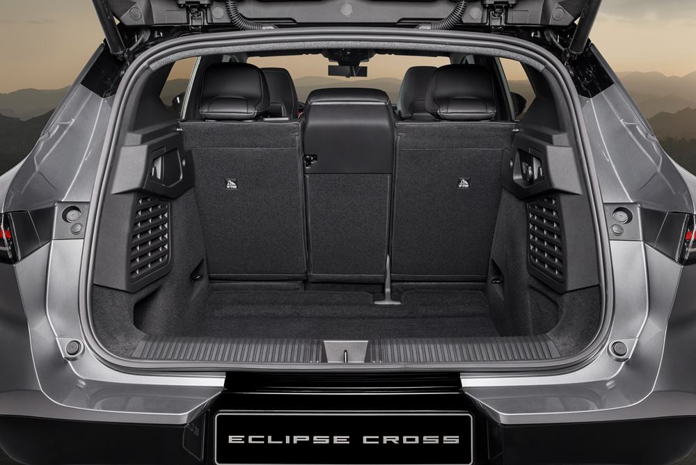 Le SUV compact électrique Mitsubishi Eclipse Cross offre une autonomie de plus de 600 km avec une batterie de 87 kWh