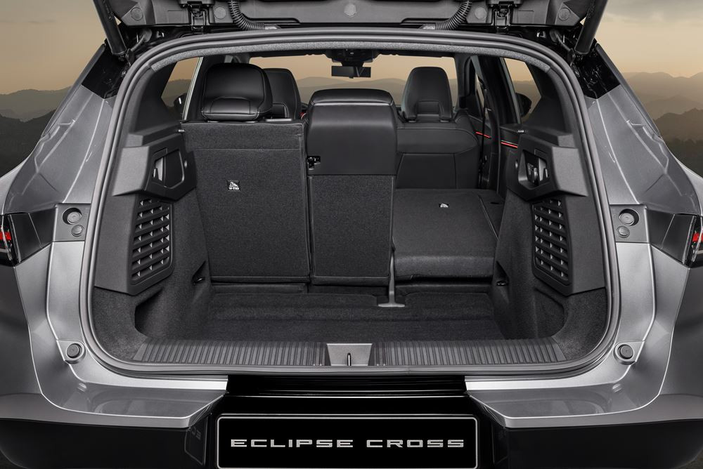 Le SUV compact électrique Mitsubishi Eclipse Cross offre une autonomie de plus de 600 km avec une batterie de 87 kWh