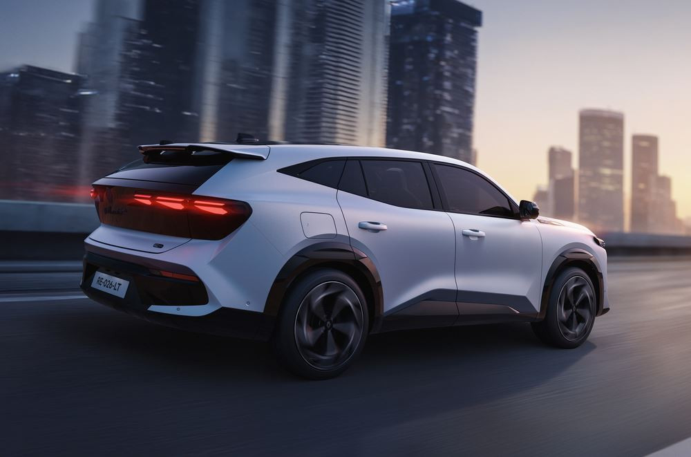 Le crossover Renault Filante devient le porte-étendard international de la marque au losange