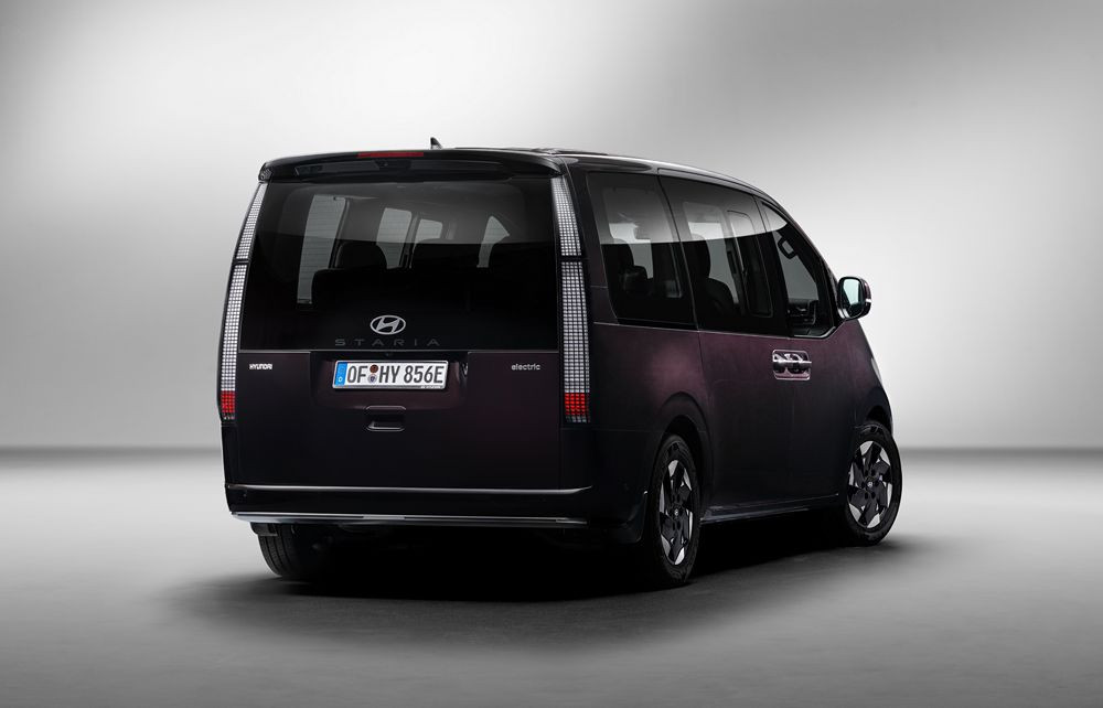 Le grand monospace Hyundai Staria Electric repose sur une architecture 800 V