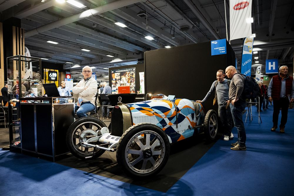 La 50ème édition du salon Rétromobile ouvre ses portes jusqu'au 1er février