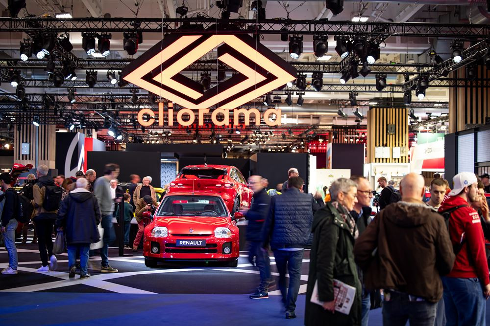 La 50ème édition du salon Rétromobile ouvre ses portes jusqu'au 1er février