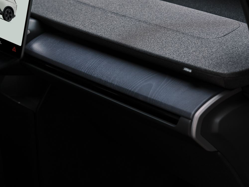 Le SUV électrique Volvo EX60 Cross Country est conçu pour sortir des sentiers battus