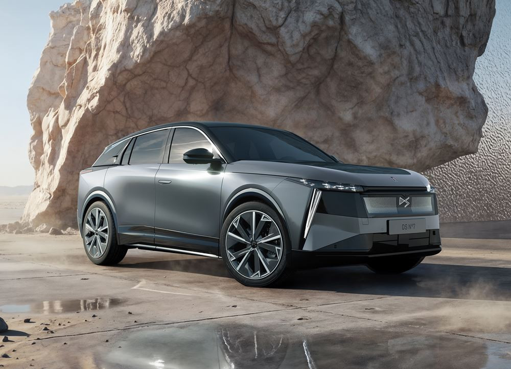 Le SUV de taille intermédiaire DS N°7 revendique un style distinctif