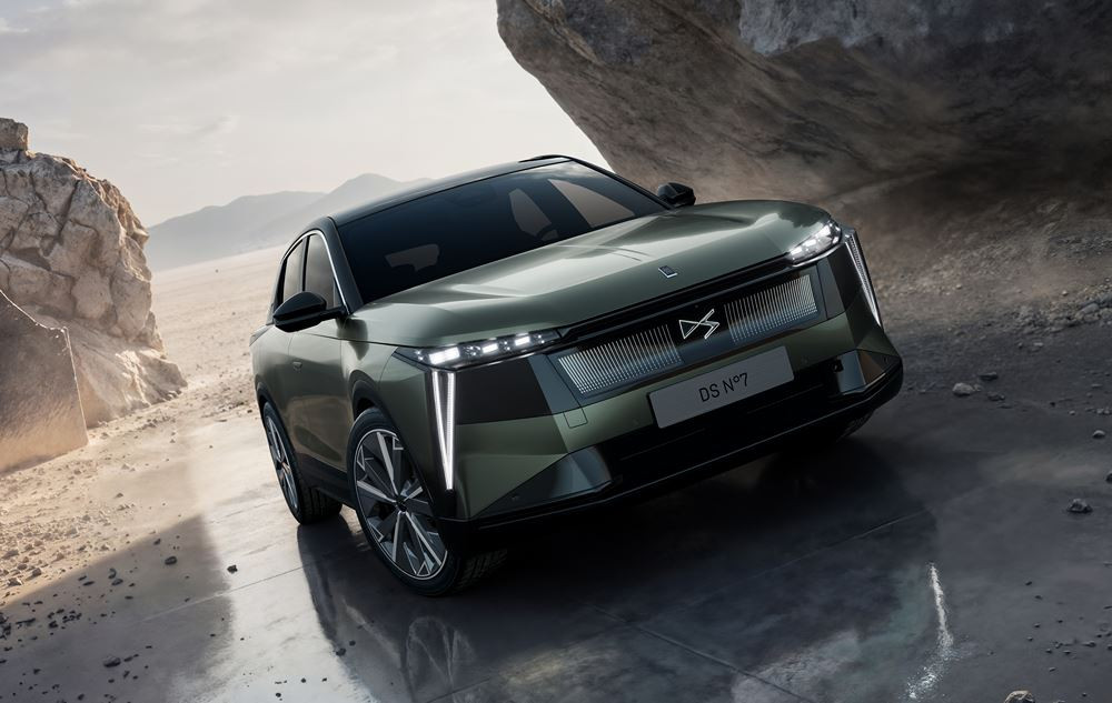 Le SUV électrique DS N°7 E-Tense FWD Long Range offre jusqu'à 740 km d'autonomie WLTP