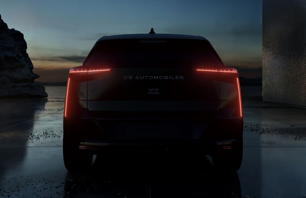 Le SUV électrique DS N°7 E-Tense FWD Long Range offre jusqu'à 740 km d'autonomie WLTP