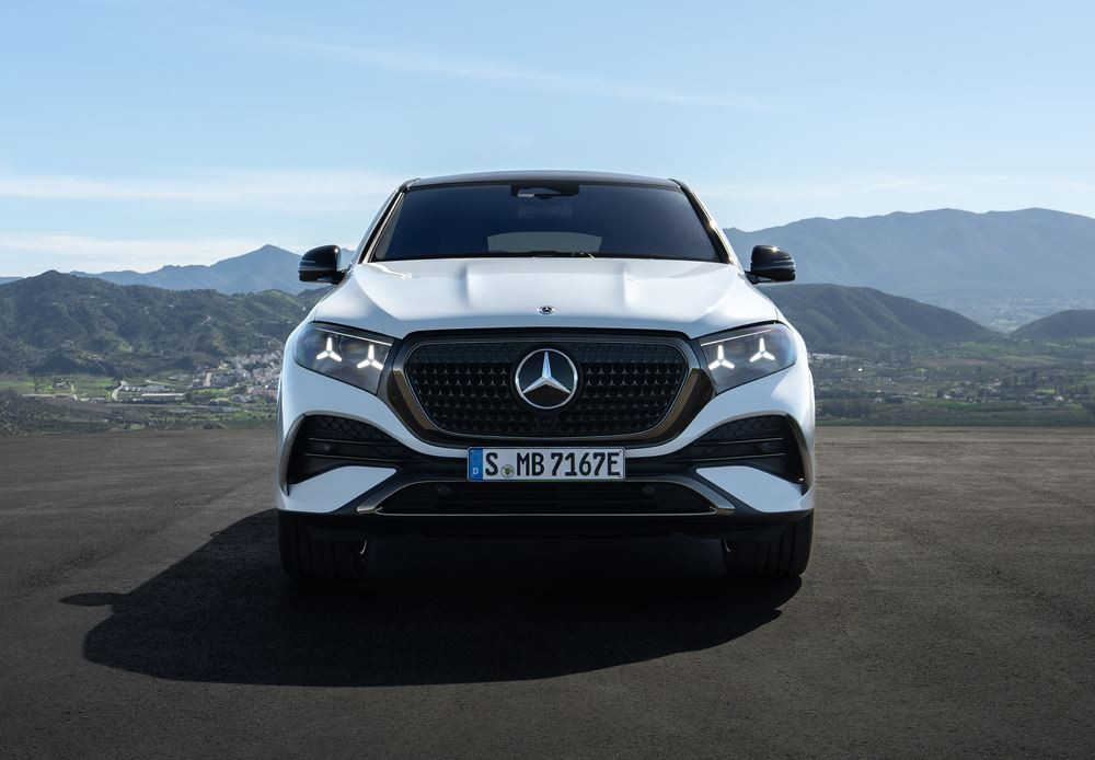 Le Mercedes-Benz GLE Coupé affiche une ligne dynamique avec des vitres latérales allongées