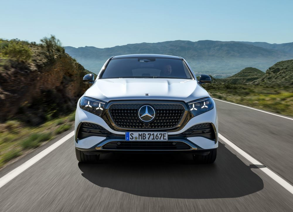 Le Mercedes-Benz GLE Coupé affiche une ligne dynamique avec des vitres latérales allongées