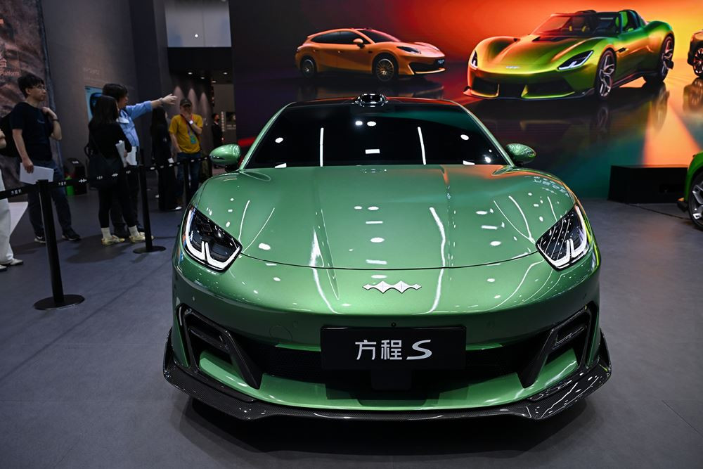 La Formula S de Fangchengbao est une berline personnalisable capable de multiples configurations