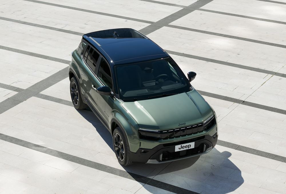 La Jeep Avenger Electrique revisitée offre jusqu'à 400 km d'autonomie WLTP