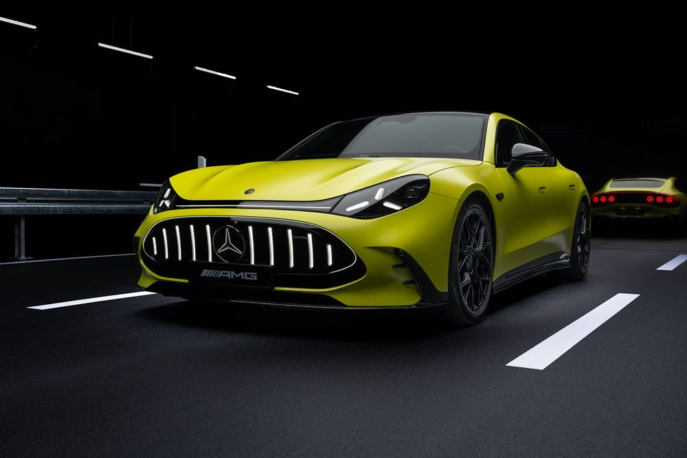Le coupé 4 portes Mercedes-AMG GT délivre jusqu'à 1 169 ch de puissance maximale