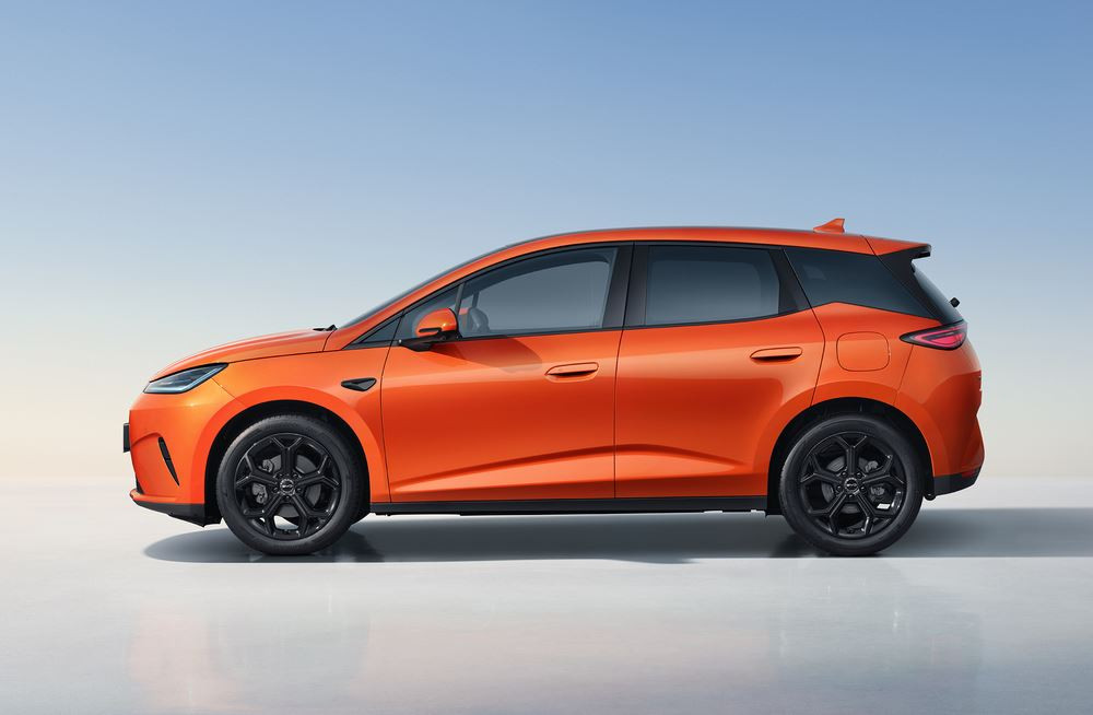 La citadine hybride rechargeable Byd Dolphin G DM-i revendique une autonomie électrique significative