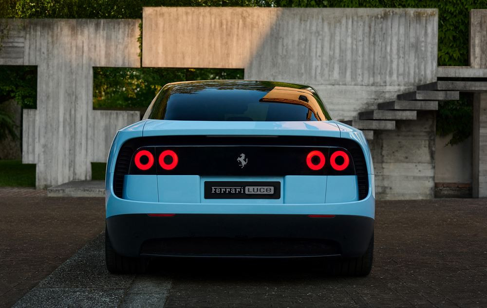La Ferrari Luce électrique ouvre un nouveau chapitre dans l'histoire du Cheval Cabré