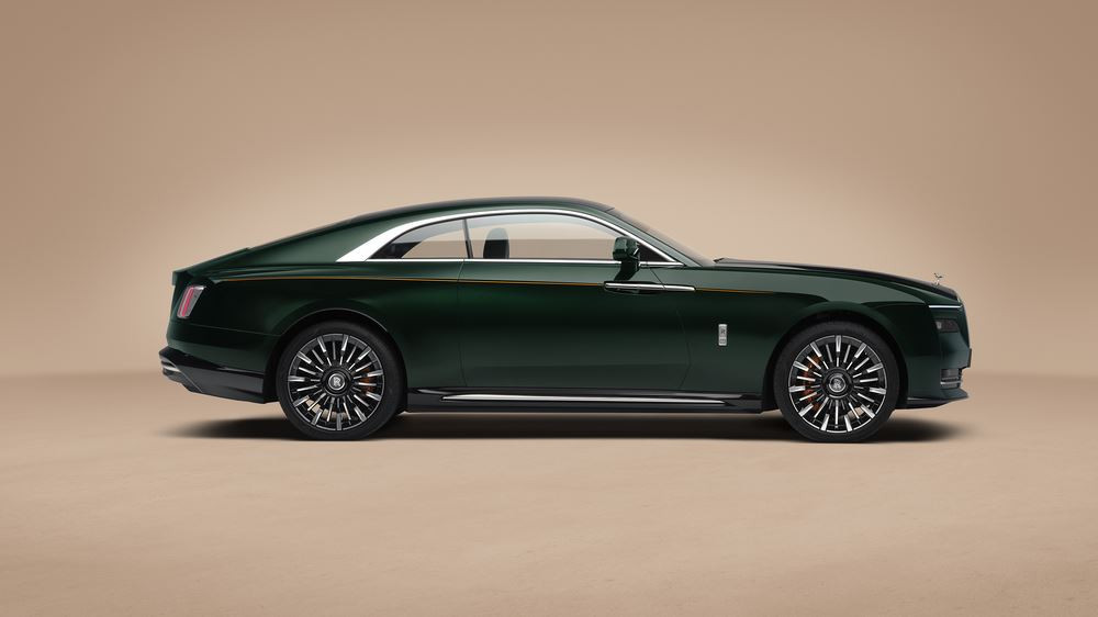 La Rolls-Royce Spectre Série II électrique bénéficie d'une série d'améliorations techniques