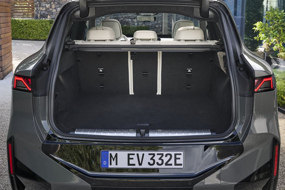 La BMW iX5 électrique bénéficie de cellules cylindriques d'une hauteur de 120 millimètres