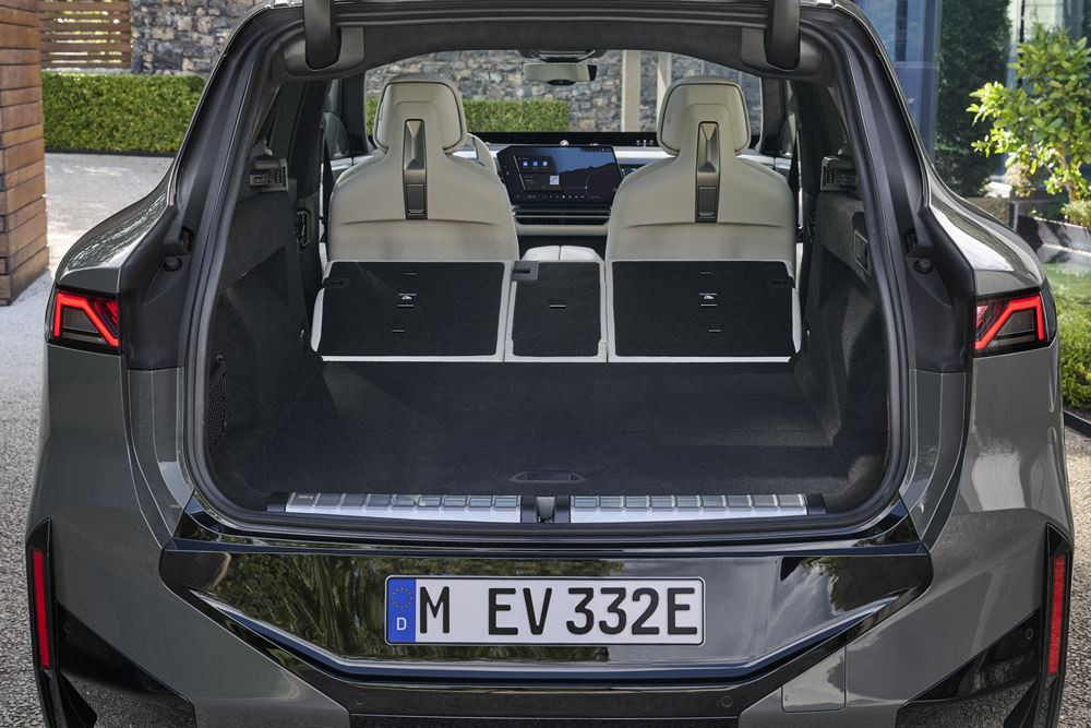 La BMW iX5 électrique bénéficie de cellules cylindriques d'une hauteur de 120 millimètres