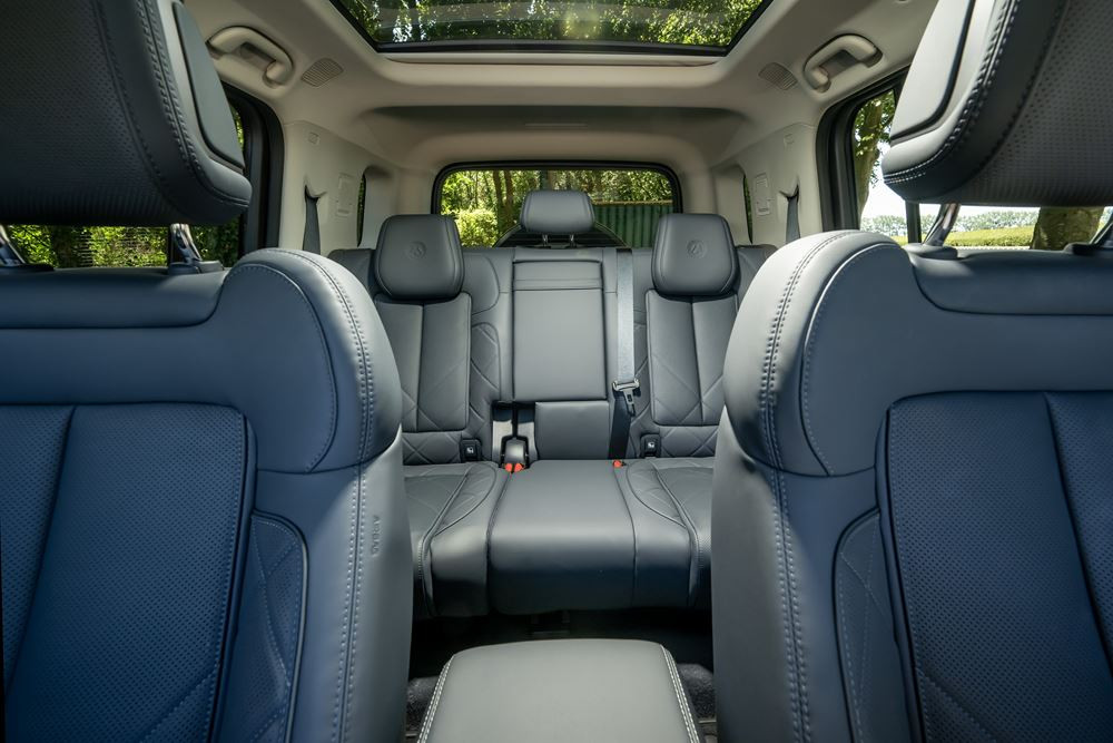 Le SUV Denza Bao 5 hybride rechargeable développe une puissance cumulée de 544 ch