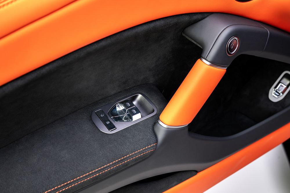 La supercar électrique Denza Z coupé affiche des performances extrêmes