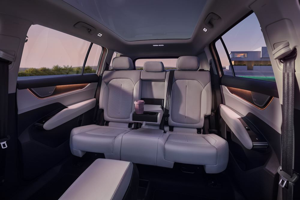 Le grand SUV électrique sept places Peaq est le nouveau vaisseau amiral de Skoda