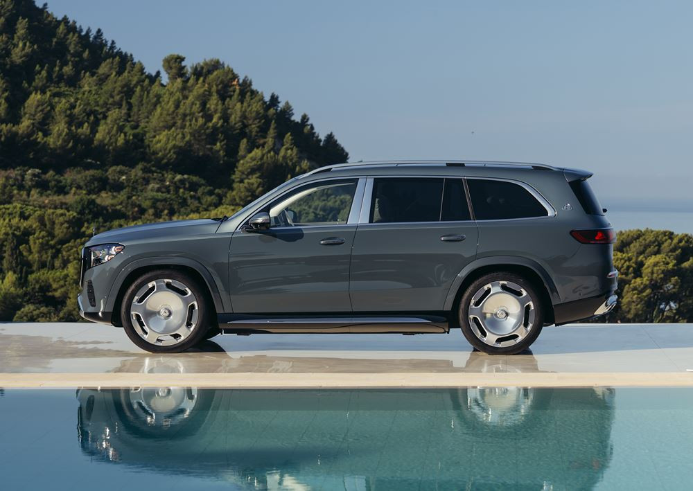 Le SUV de luxe Mercedes-Maybach GLS restylé affiche une apparence distinctive