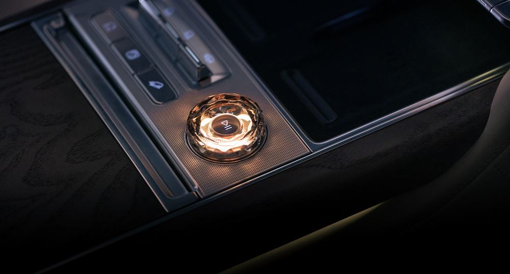Le SUV Super Hybrid Zeekr 9X propose des fonctionnalités avant-gardistes