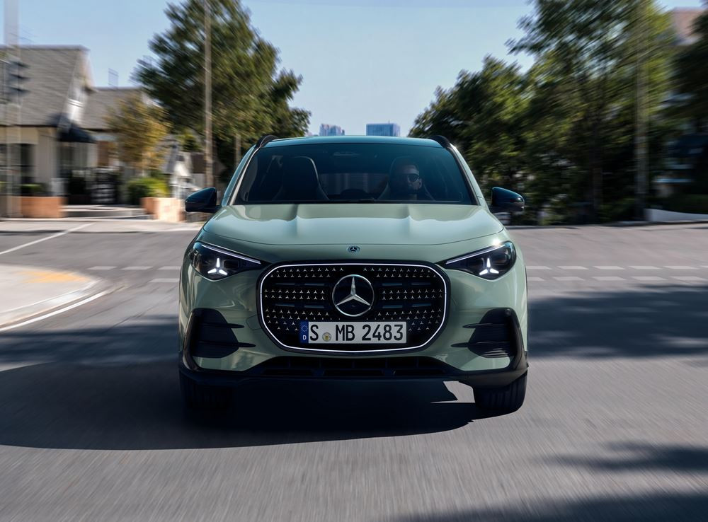 Le SUV compact Mercedes-Benz GLA hybride peut fonctionner uniquement à l'électricité