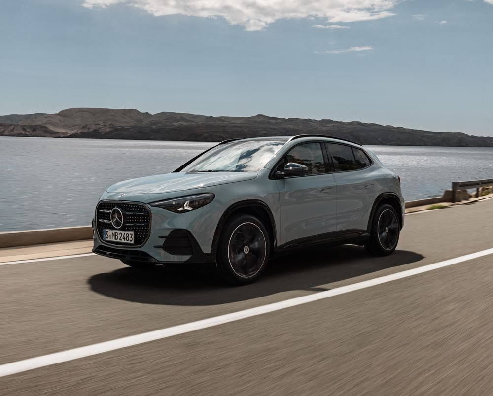 Le SUV compact Mercedes-Benz GLA hybride peut fonctionner uniquement à l'électricité